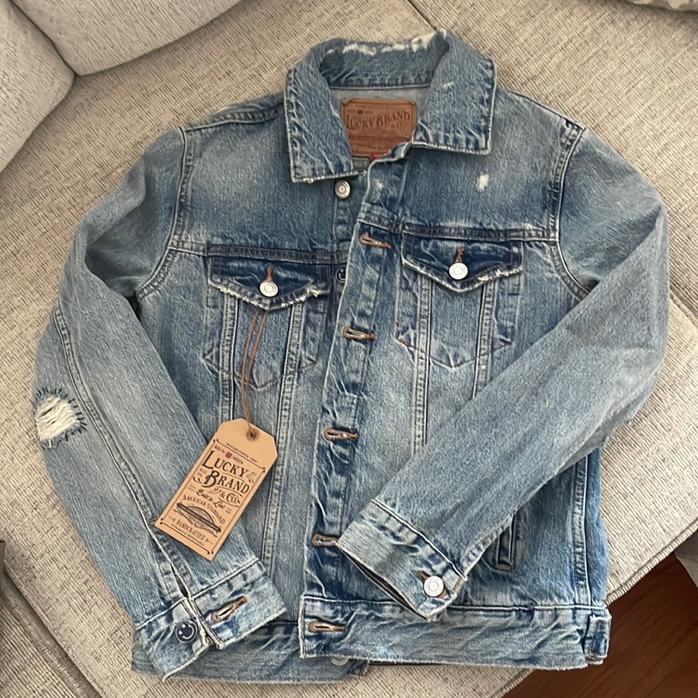 Lucky Brand, The Tomboy Trucker Jean Jacket!